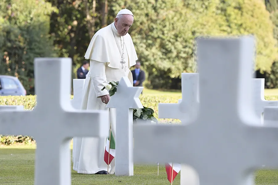 Pope Francis visits graves at the Sicily-Rome American Cemetery in Nettuno, Italy, Nov. 2, 2017. ?w=200&h=150