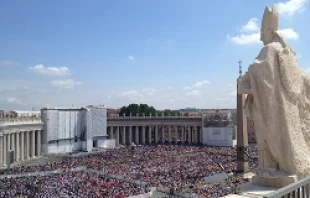 Pope Francis at the Wednesday general audience in St. Peter's Square on June 5, 2013.   Lauren Cater/CNA.
