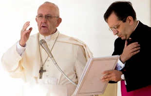 Pope Francis at the General Audience in St. Peter's Square, Oct. 25, 2017.   Daniel Ibanez/CNA.