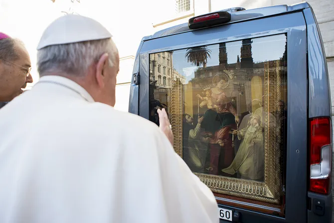 Pope Francis blesses a traveling image after the general audience in St Peters Square Dec 2 2015 Credit LOsservatore Romano CNA 12 2 15