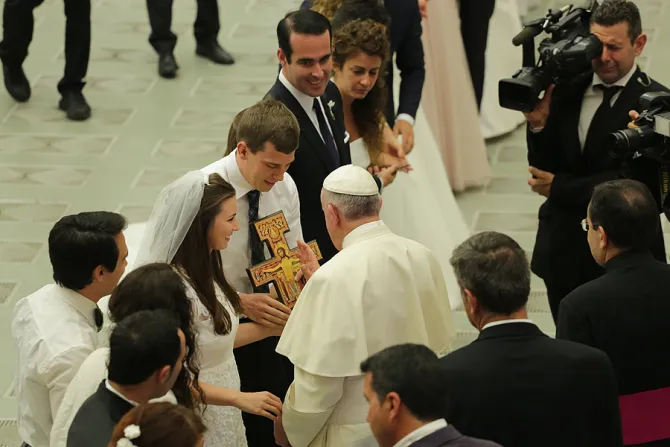 Pope Francis blesses newly married couples at the general audience in Vatican City on August 5 2015 Credit Bohumil Petrik CNA 8 5 15