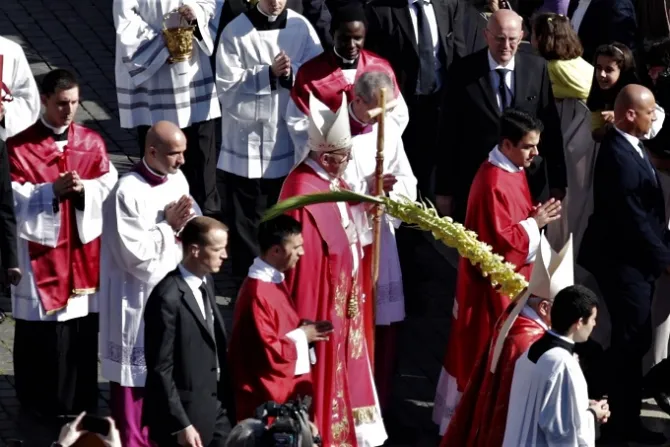 Pope Francis blesses palms during Palm Sunday Mass in St Peters Square April 9 2017 Credit Lucia Ballester CNA