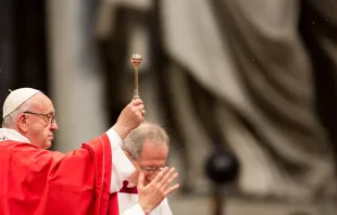 Pope Francis blesses the crowd with holy water on Pentecost Sunday May 20, 2018.   Daniel Ibanez/CNA.