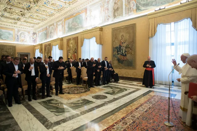 Pope Francis blesses the seminarians of the Diocese of Agrigento during their meeting in the Vaticans Consistory Hall Nov 24 2018 Credit Vatican Media CNA