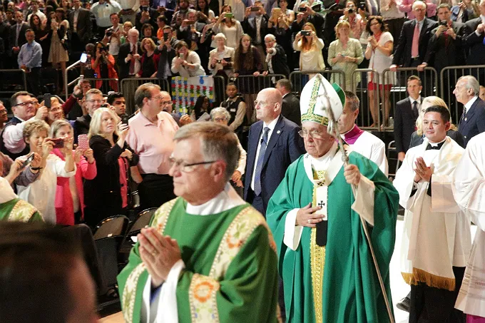 Pope Francis celebrates Mass at Madison Square Garden in New York City, Sept. 25, 2015. ?w=200&h=150