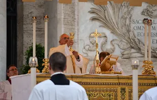 Pope Francis says Mass at the Basilica of St. John Lateran, June 19, 2014.   Daniel Ibanez/CNA.