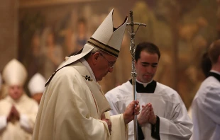 Pope Francis celebrates Mass at the Pontifical North American College, Rome on May 2, 2015.   Daniel Ibanez/CNA.
