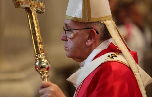 Pope Francis celebrates Mass for deceased cardinals and bishops in St. Peter's Basilica Nov. 3, 2015.   Daniel Ibañez/CNA.