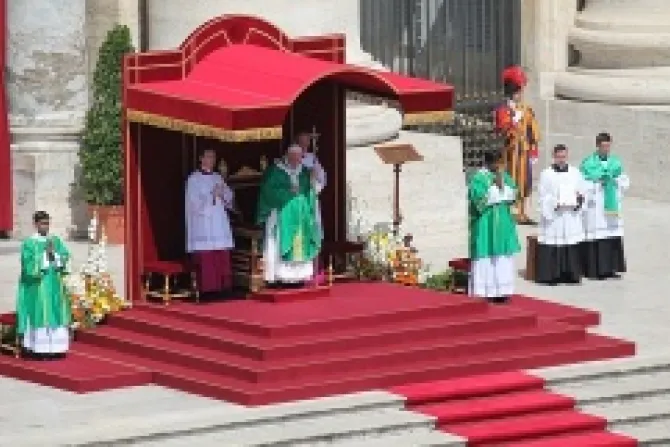 Pope Francis celebrates Mass for the Evangelium vitae weekend on June 16  2013 in St Peters Square Credit  Lauren Cater CNA
