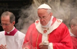 Pope Francis celebrates Mass in remembrance of Bishops and Cardinals who died during the past year on Nov. 4, 2013   Alberto Chincilla/CNA
