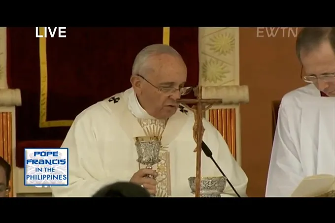 Pope Francis celebrates Sunday Mass at Rizal Park in Manila on Jan. 18, 2015. ?w=200&h=150