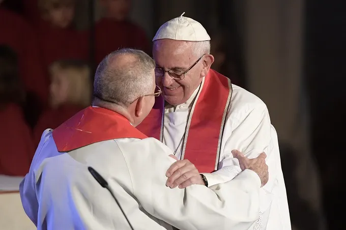 Pope Francis embraces Bishop Dr. Munib A. Younan, President of the Lutheran World Federation-during a joint prayer service at the cathedral in Lund Oct. 31, 2016. ?w=200&h=150