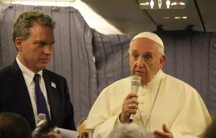 Pope Francis speaks aboard the papal plane from Lima, Peru to Rome Jan. 22, 2018.   Alvaro de Juana/CNA.