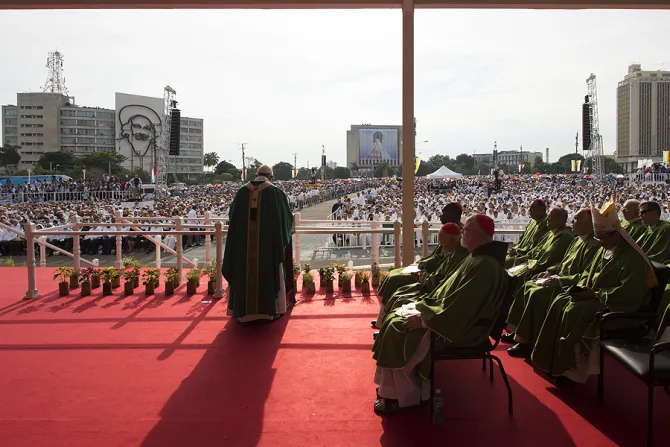 Pope Francis gives his homily during Mass in Havanas Revolutionary Square on Sept 20 2015 Credit LOsservatore Romano CNA 9 20 15