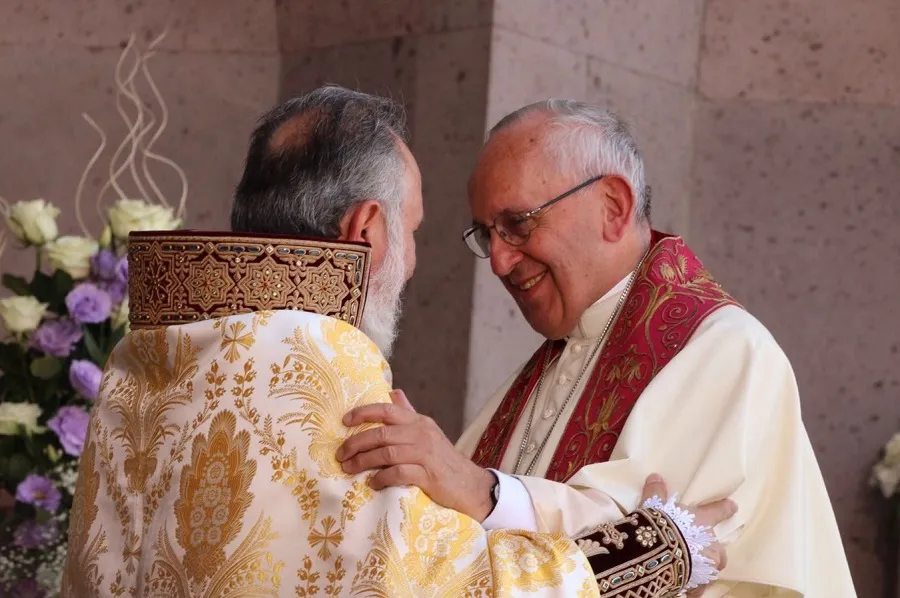 Pope Francis greets Catholicos Karekin II during divine liturgy, June 26, 2016. ?w=200&h=150