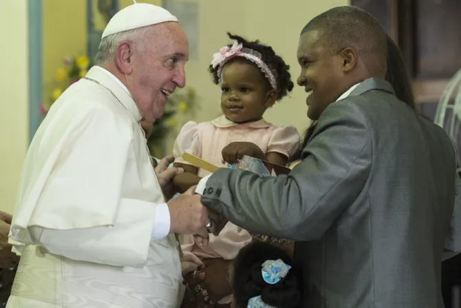 Pope Francis greets a family gathered at Our Lady of the Assumption Cathedral in Santiago Cuba on Sept 23 2015 Credit LOsservatore Romano CNA 9 23 15