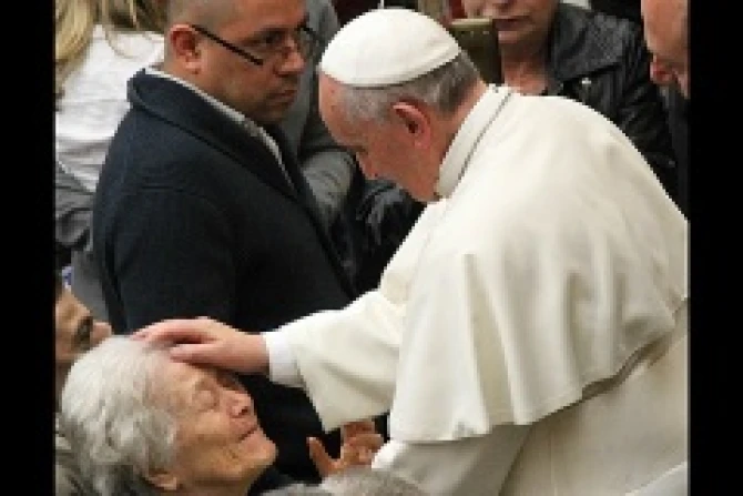 Pope Francis greets attendees at an audience for the deaf and blind March 29 2014 Credit Lauren Cater CNA 2 CNA 3 31 14