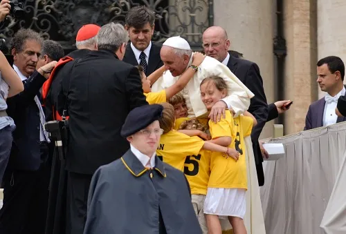 Pope Francis greets children during his General Audience June 25, 2014. ?w=200&h=150