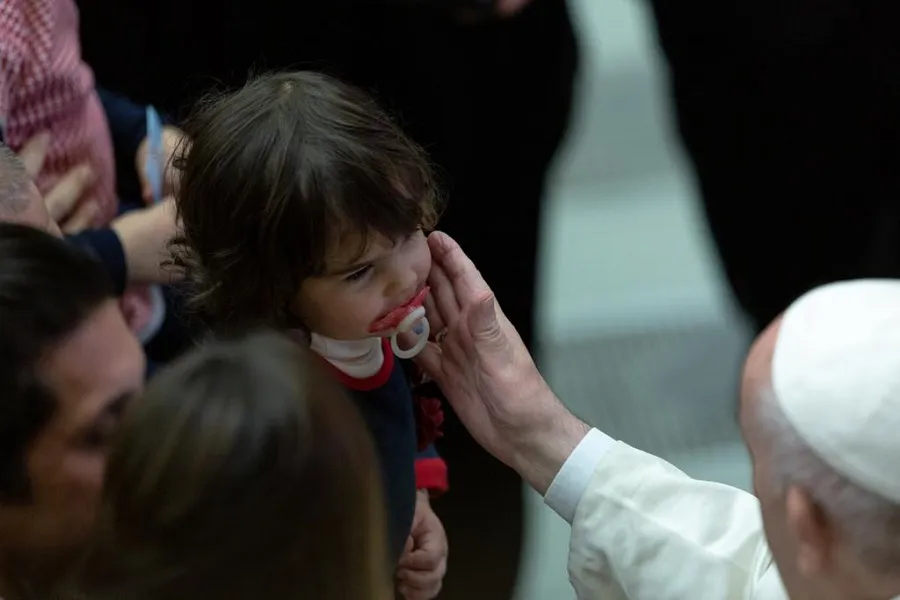 Pope Francis greets employees of Vatican City State and their families Dec. 21, 2019. ?w=200&h=150