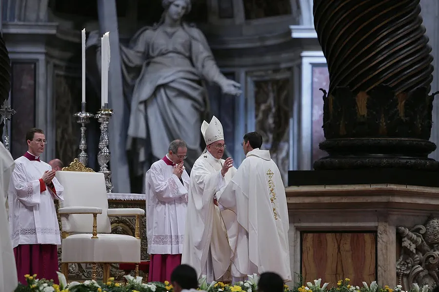 Pope Francis greets newly ordained priests during their Mass of ordination in St. Peter's Basilica, April 26, 2015. ?w=200&h=150