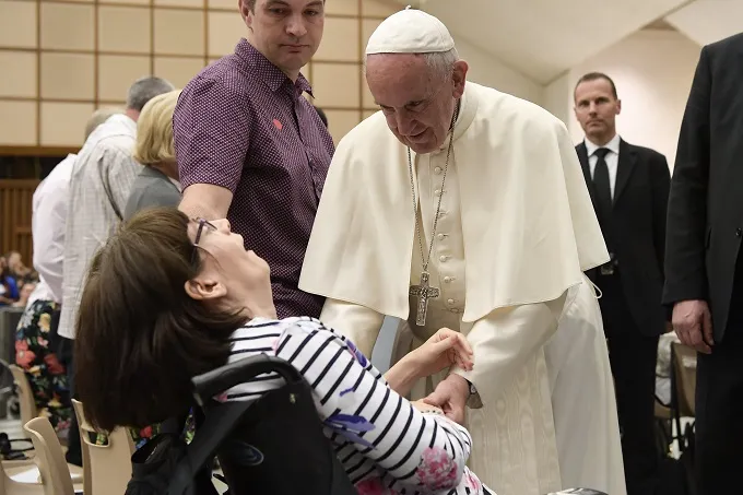 Pope Francis greets patients with Huntington's Disease May 18, 2017. ?w=200&h=150