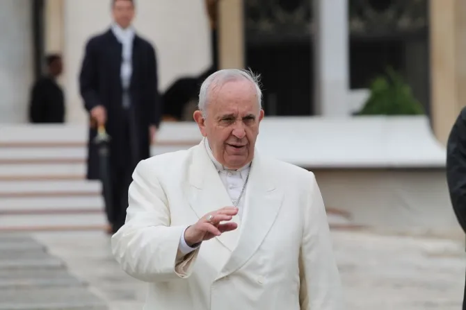 Pope Francis greets pilgrims during his March 25 2015 general audience Credit Bohumil Petrik CNA