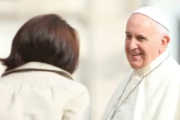 Pope Francis greets pilgrims during his Oct 1 2014 general audience Credit Bohumil Petrik CNA