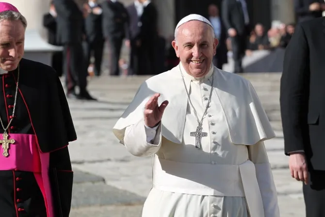 Pope Francis greets pilgrims during his general audience on Nov 29 2014 Credit Bohumil Petrik CNA