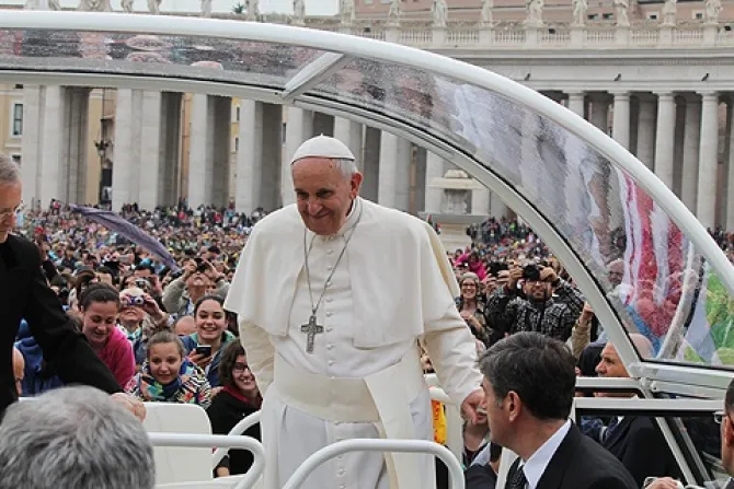 Pope Francis greets pilgrims during the Wednesday General Audience on April 23 2014 Credit Kyle Burkhart CNA 2 CNA 4 23 14