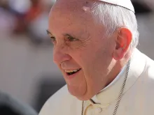  Pope Francis greets pilgrims during the Wednesday general audience in St. Peter's Square on September 3, 2014. 