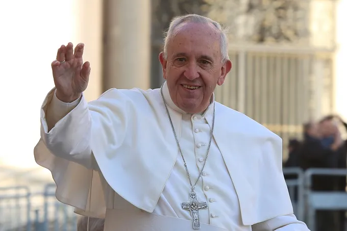 Pope Francis greets pilgrims in St. Peter's Square before his Wednesday general audience Dec. 2, 2015. ?w=200&h=150