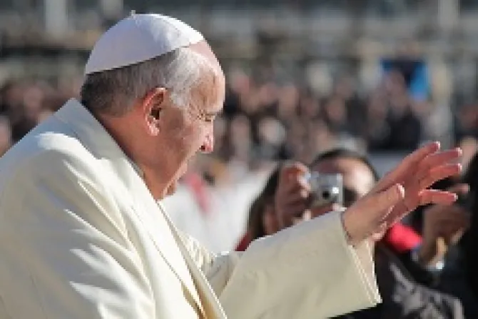 Pope Francis greets pilgrims in St Peters Square during the Wednesday general audience on Dec 4 2013 Credit Kyle Burkhart CNA 8 CNA 12 4 13