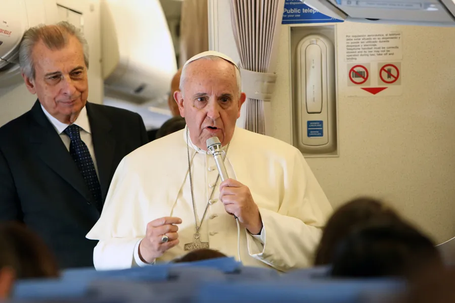 Pope Francis speaks with journalists aboard the plane from Manila to Rome, Jan. 19, 2015. ?w=200&h=150