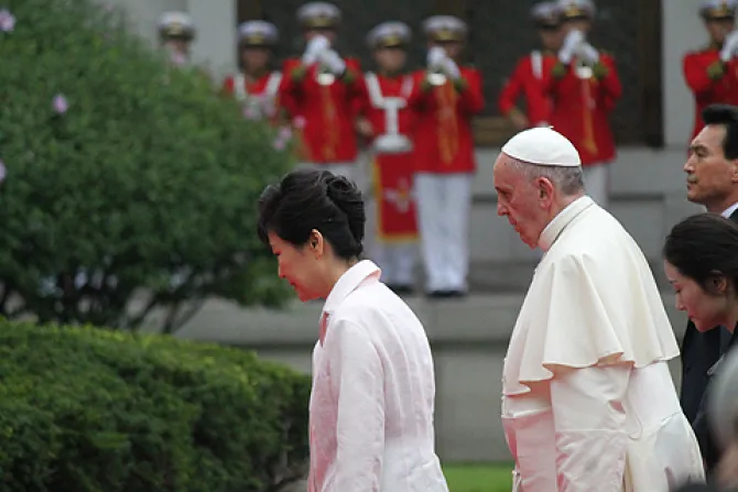 Pope Francis is received at the Blue House the presidential palace in Seoul South Korea on August 14 2014 Credit Alan Holdren CNA 3 CNA 8 14 14