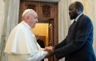 Pope Francis meeting with President Salva Kiir Mayardit of the Republic of South Sudan on March 16, 2019.   Vatican Media / CNA.
