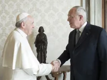Pope Francis with Carl Anderson, Supreme Knight of the Knights of Columbus, Feb. 16, 2017. 