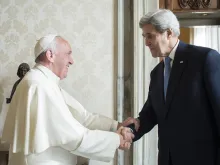 Pope Francis meets U.S. Secretary of State John Kerry at the Vatican Dec. 2, 2016. 