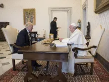 Pope Francis meets with President Donald Trump in the Apostolic Palace May 24, 2017. 