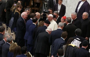 Pope Francis meets with U.S. Vice President Joe Biden and other participants in the Cellular Horizons conference at the Vatican April 29, 2016.   Daniel Ibáñez/CNA.