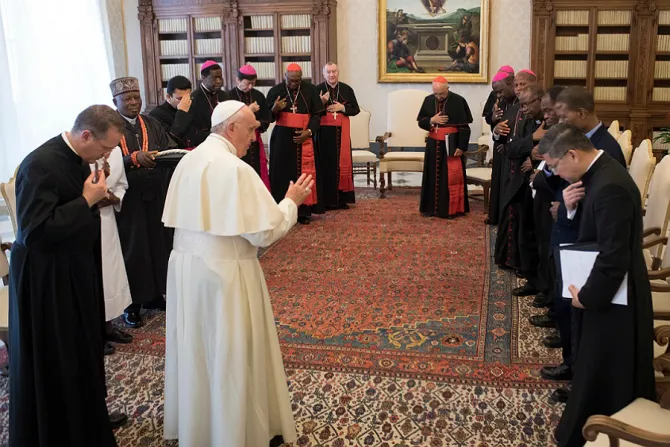 Pope Francis meets with a delegation from the Diocese of Ahiara June 8 2017 Credit LOR CNA