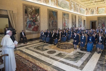 Pope Francis meets with the Sister Disciples of the Divine Master on May 22 2017 Credit LOsservatore Romano 1 CNA