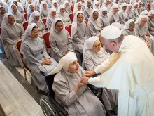 Pope Francis meets with the Sisters of Mercy in Vatican City, Sept. 24, 2016. 