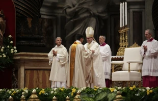 Pope Francis ordains priests in St. Peter's Basilica May 7, 2017.   Daniel Ibanez/CNA.