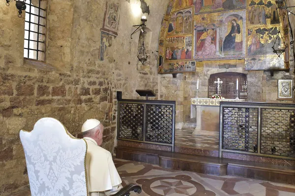 Pope Francis prays in Assisi's Porziuncola, Aug. 4, 2016. L'Osservatore Romano.