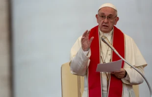 Pope Francis preaches at Vespers during a meeting with the 12th international pilgrimage of altar serves in St. Peter's Square, July 31, 2018.   Daniel Ibanez/CNA.