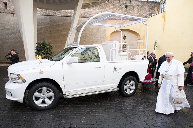 Pope Francis receives the Dodge Popemobile used during his visit to Mexico on the 25th anniversary of diplomatic relations between Mexico and the Holy See Dec 13 2017 Credit LOsservatore Romano 1 CNA