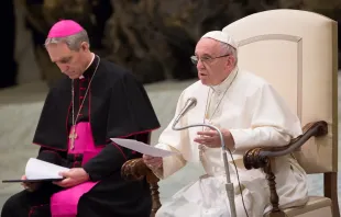 Pope Francis speaks during the General Audience Jan. 10, 2018.   Daniel Ibáñez/CNA.