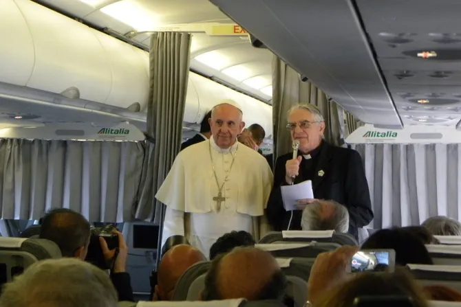 Pope Francis speaks to journalists on his flight to Sarajevo June 6 2015 Credit Angela Ambrogetti CNA