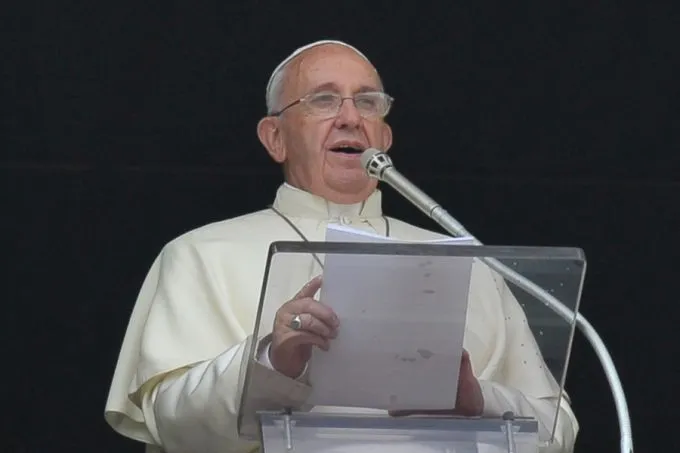 Pope Francis speaks to the crowd gathered in St Peter's Square on June 15, 2015 before the Angelus. ?w=200&h=150
