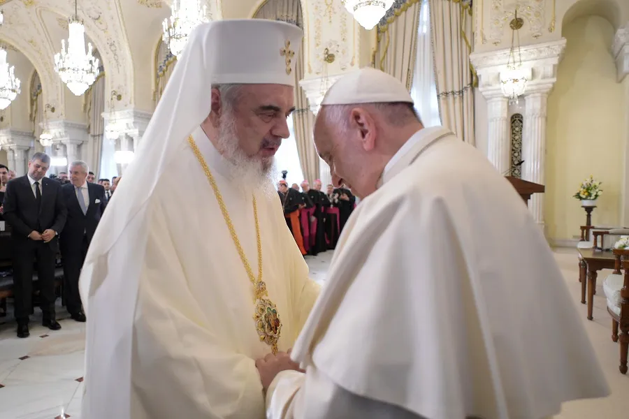 Pope Francis speaks with Romanian Orthodox Patriarch Daniel in Bucharest May 31, 2019. ?w=200&h=150